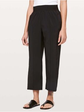 Lululemon Wanderer Crop